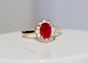 18 carat yellow gold Ruby & Diamond Oval Cluster #61928