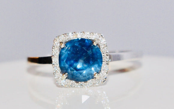 9 Carat White Gold Sapphire & Diamond Ring