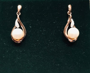 9 carat red gold Pearl & Diamond Drop Earrings